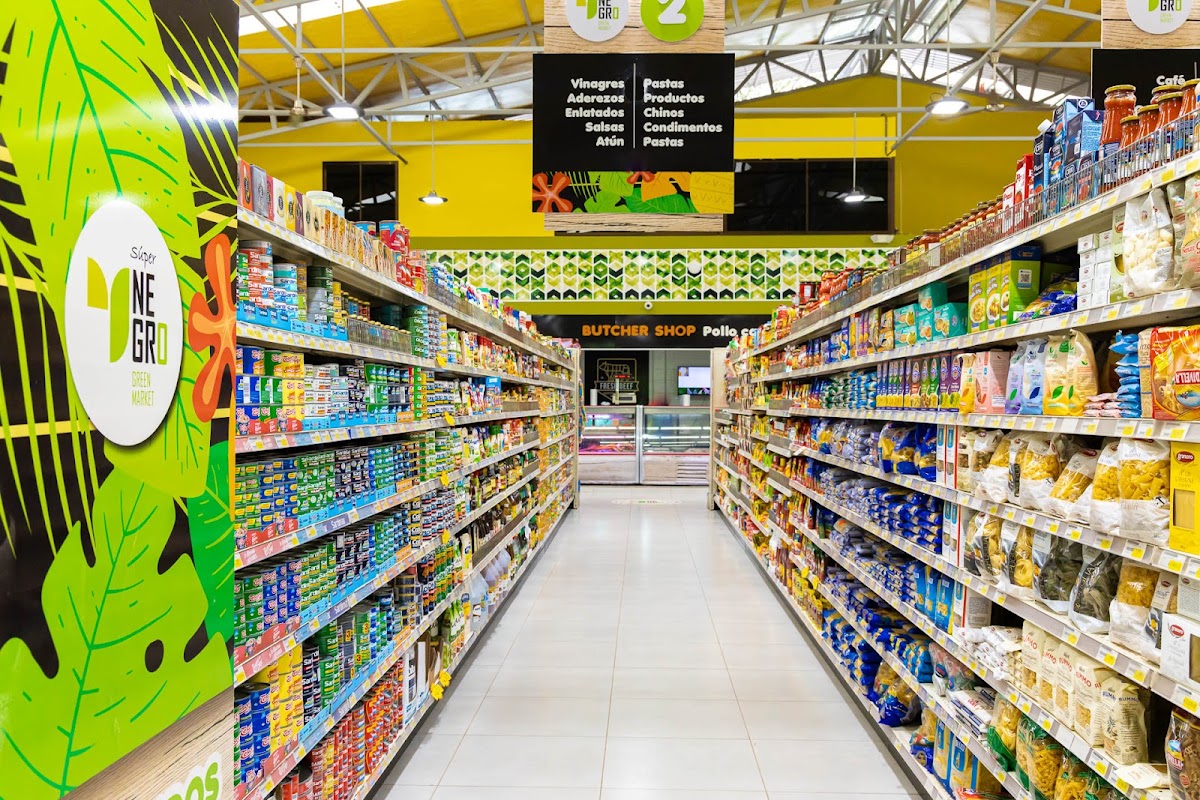 Bright Super Negro supermarket aisle with pantry products